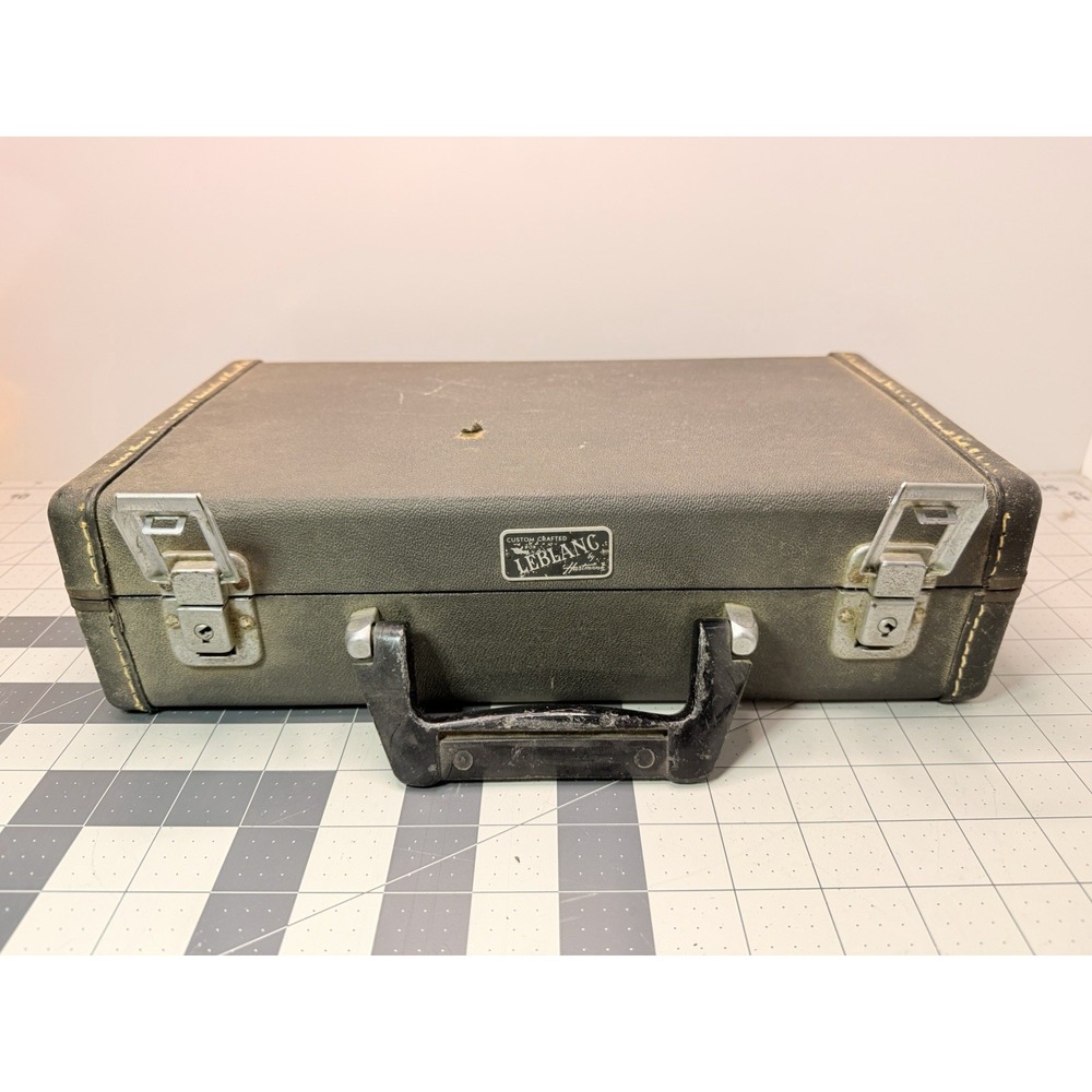 Vintage Normandy Reso-Tone USA Bb Clarinet with Original Leblanc Case - Picture 12 of 15